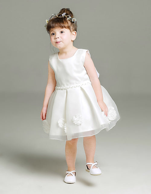 Load image into Gallery viewer, Elegant White Children&#39;s Dress for Little Princess - Perfect  for Weddings and Special occasions.
